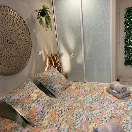 Bed and Breakfast Le Paon Bleu Annecy Poisy Экстерьер фото