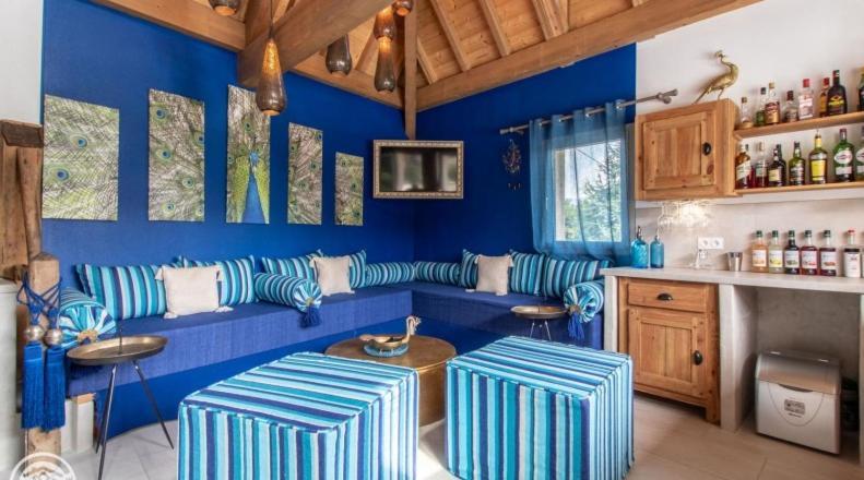 Bed and Breakfast Le Paon Bleu Annecy Poisy Экстерьер фото